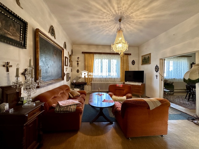 ?=IMG_9947 - (12213210)