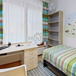 ?=396KrFc47oh-Bedroom - (12245632)