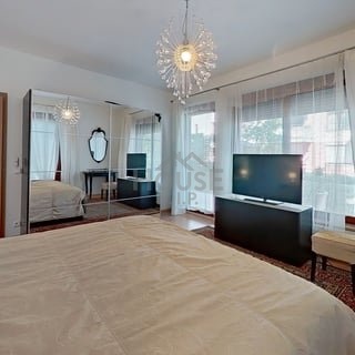 ?=VDErMerWCrx-Bedroom - (12245636)